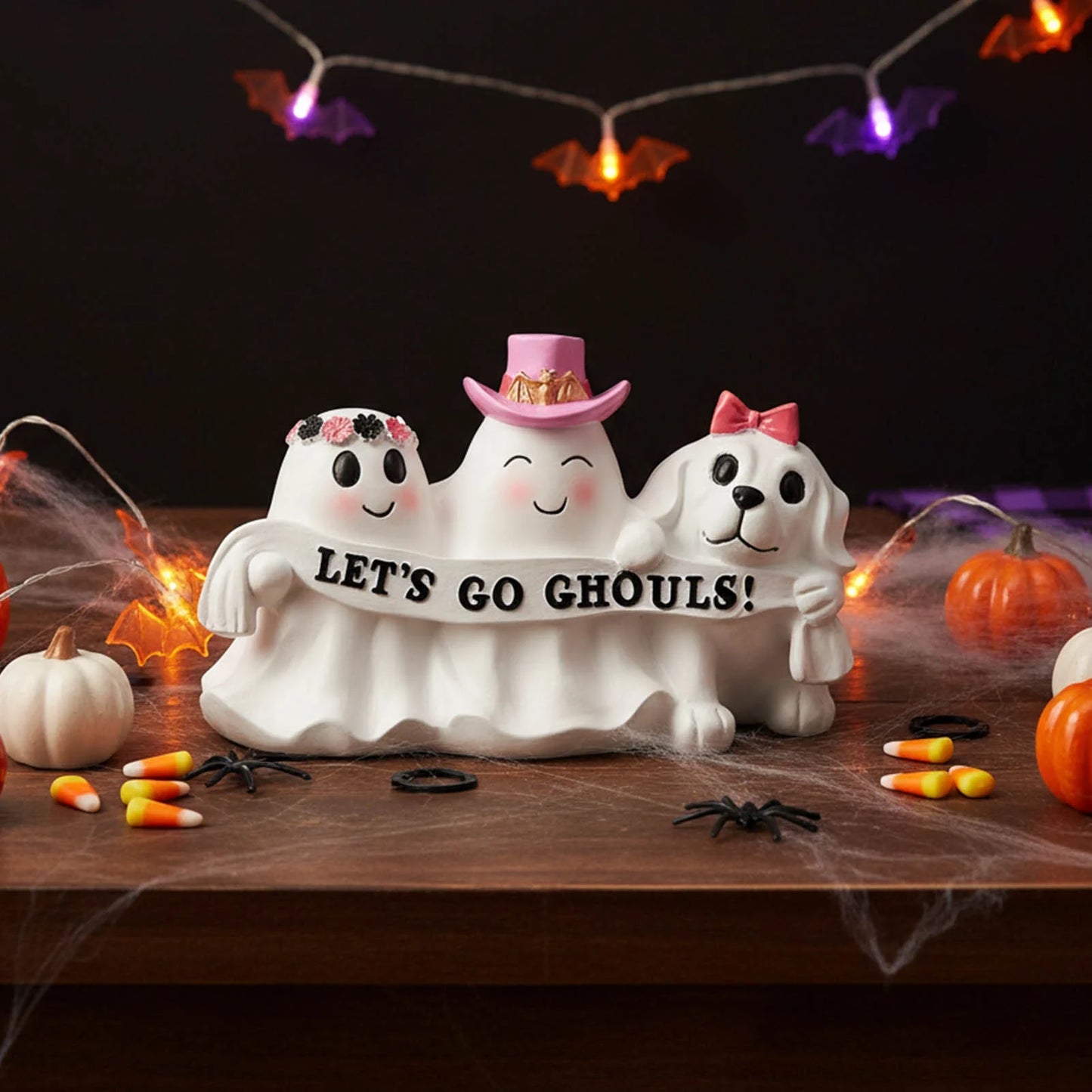Halloween Ghost Decor, Resin Tabletop Halloween Indoor Decor, Pink Ghost Halloween Decor for Halloween Gift